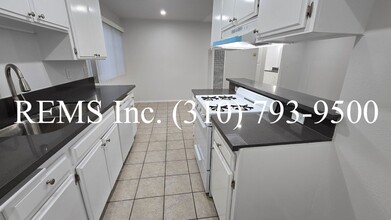 16903 S Vermont Ave in Gardena, CA - Building Photo - Building Photo