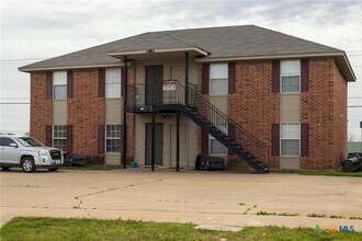 5710 Greengate Dr in Killeen, TX - Building Photo - Building Photo