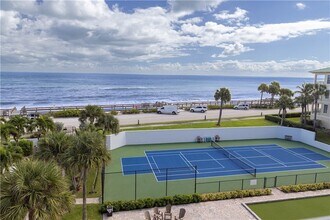 4141 Ocean Dr, Unit 504 in Vero Beach, FL - Building Photo - Building Photo