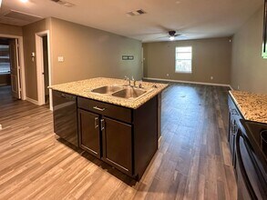 52131 Dawn Ct in Azle, TX - Building Photo - Building Photo