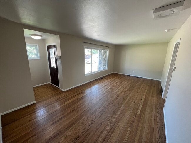 430 Cypress Dr in Colorado Springs, CO - Building Photo - Building Photo