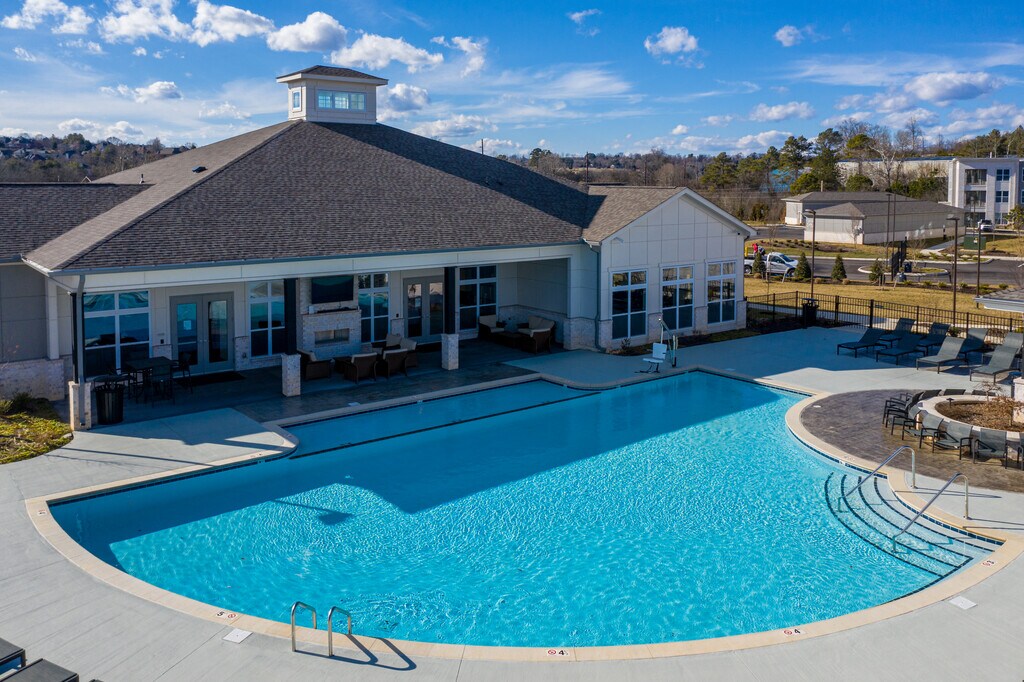 Crescent Ebenezer Apartments in Knoxville, TN