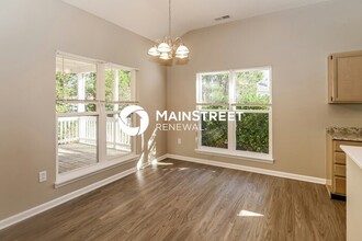 112 Lakewood Cir Dr in Mooresville, NC - Building Photo - Building Photo