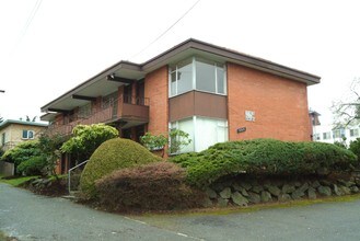 3513 NE 95th St in Seattle, WA - Foto de edificio - Building Photo