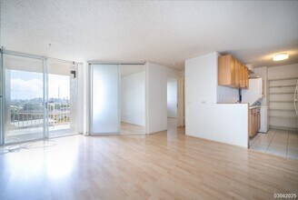 1260 Richard Ln in Honolulu, HI - Building Photo - Building Photo