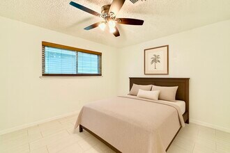 11135 Bellspring Dr in Houston, TX - Building Photo - Building Photo