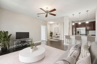 Paseo Residences at Eilan in San Antonio, TX - Foto de edificio - Building Photo