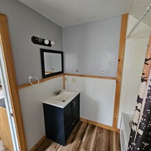 4511 S Wheelock Rd-Unit -7 in Lyndonville, VT - Building Photo - Building Photo