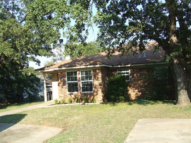 property at 12 Foster Ct