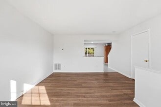 3031 Antrim Cir in Dumfries, VA - Building Photo - Building Photo