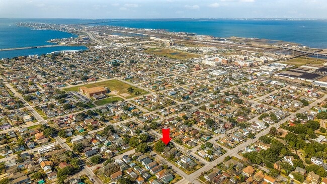 4823 Fannin Dr in Galveston, TX - Building Photo - Building Photo