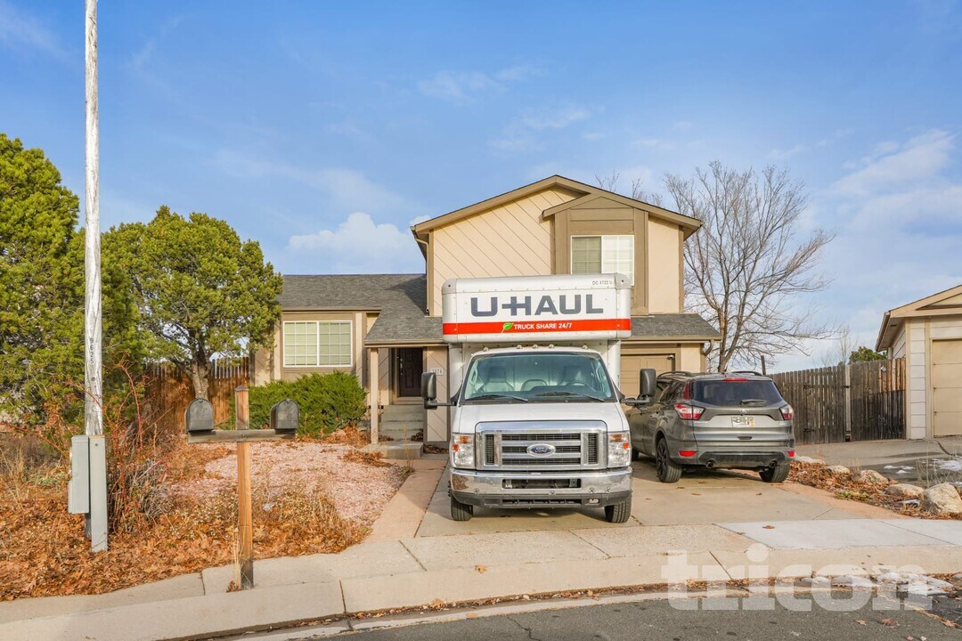 3870 Caviar Ct in Colorado Springs, CO - Foto de edificio