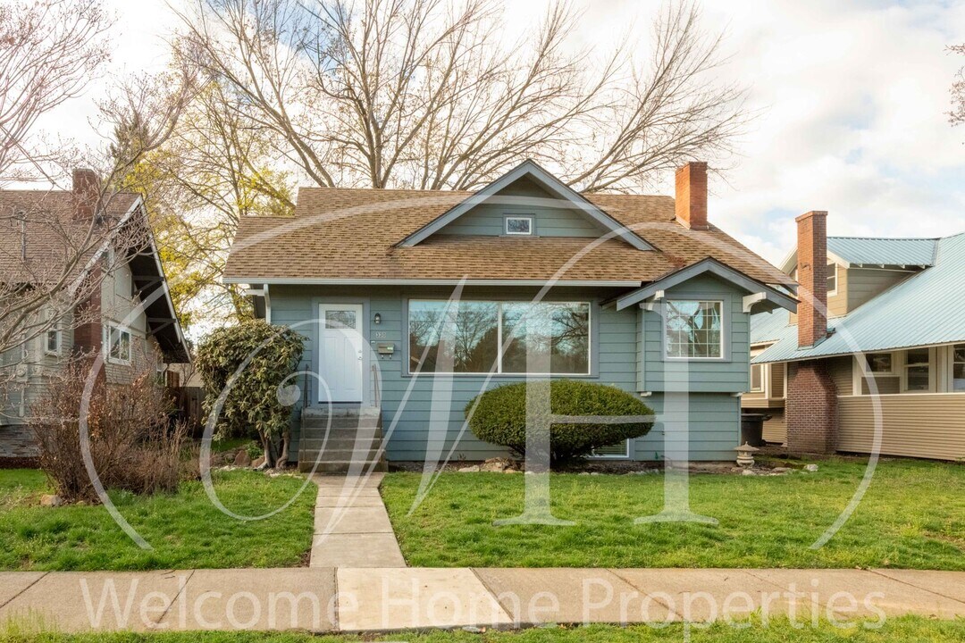 330 Locust St in Walla Walla, WA - Building Photo