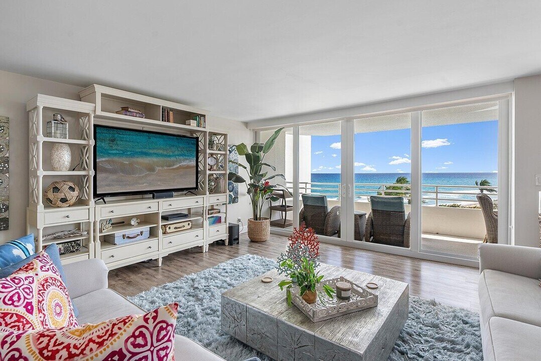 3407 S Ocean Blvd in Highland Beach, FL - Building Photo