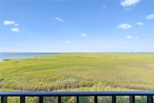 1 Marina Dr in St. Simons Island, GA - Building Photo