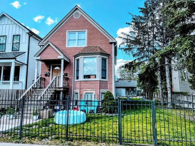5328 W Leland Ave, Unit 2 in Chicago, IL - Building Photo