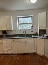 834 Bay St, Unit 10 in Port Orchard, WA - Building Photo - Building Photo