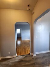 36 Hillside Ave.-Unit -4 in Williston Park, NY - Building Photo - Building Photo