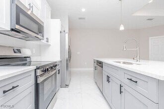 4417 22nd St SW in Lehigh Acres, FL - Building Photo - Building Photo