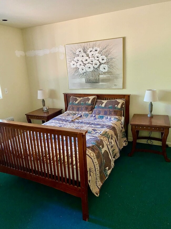 property at 4921 Plum Ave
