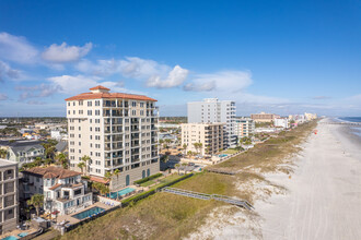 Watermark Condominiums in Jacksonville Beach, FL - Building Photo - Building Photo