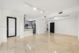 1650 Galiano St in Coral Gables, FL - Building Photo - Building Photo