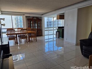 431 Nahua St in Honolulu, HI - Building Photo - Building Photo