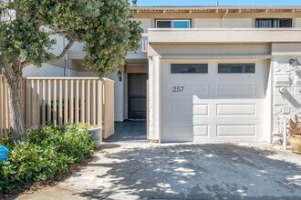 257 Avenida Adobe, Unit 257 in San Clemente, CA - Building Photo - Building Photo
