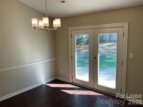 4220 Wynborough Ln in Charlotte, NC - Building Photo - Building Photo