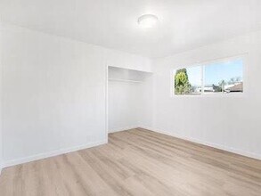 2133 34th Ave in Oakland, CA - Building Photo - Building Photo