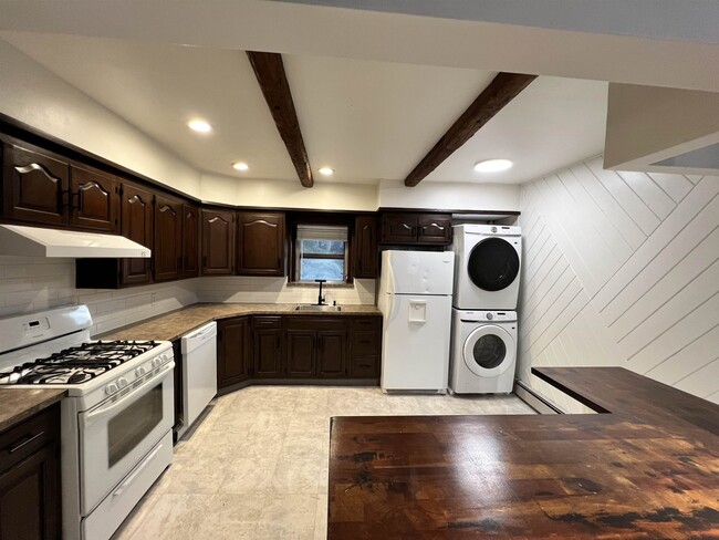 property at 30 W 9th St