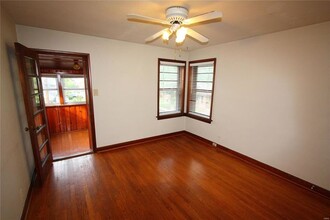 5471 Loughborough Ave in St. Louis, MO - Building Photo - Building Photo