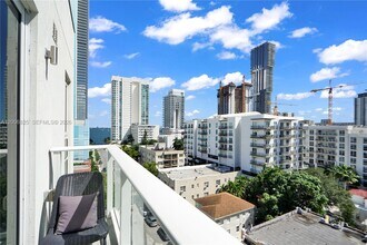 321 NE 26th St in Miami, FL - Building Photo - Building Photo