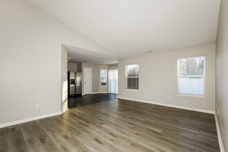 12344 Deerview Dr in Noblesville, IN - Building Photo - Building Photo