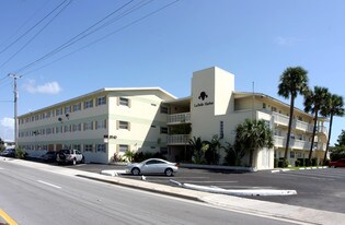 Labelle Harbor in Fort Lauderdale, FL - Building Photo