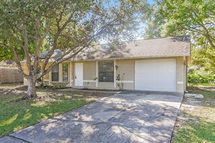 4085 Scotland St in Cocoa, FL - Building Photo