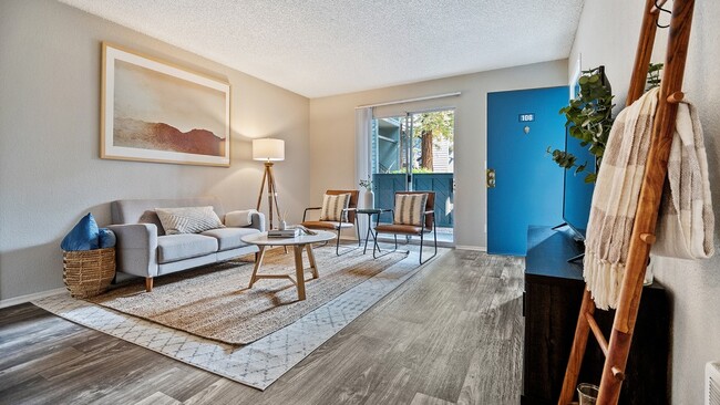 ReNew One59 in San Leandro, CA - Foto de edificio - Building Photo