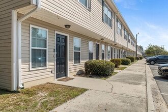 Seth Place in Valdosta, GA - Foto de edificio - Building Photo