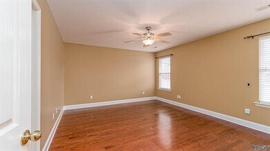 5311 Frankford Dr SE in Owens Cross Roads, AL - Building Photo - Building Photo