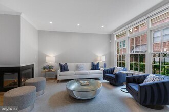 1507 N Colonial Terrace in Arlington, VA - Building Photo - Building Photo