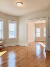95 North St, Unit 2 in Somerville, MA - Building Photo - Building Photo