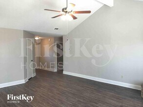 1007 Creighton Ct, Unit 5235 Kester Ave. #213 in Mesquite, TX - Building Photo - Building Photo