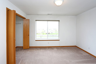 West Village Apartments in Ames, IA - Foto de edificio - Interior Photo