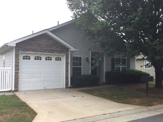 108 Tudor Downs Rd in Winston-Salem, NC - Building Photo