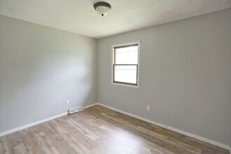 136 72nd St SE in Grand Rapids, MI - Building Photo - Building Photo