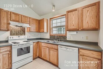 7379 Devin Ln in Shakopee, MN - Building Photo - Building Photo