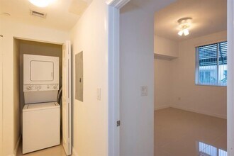 510 NW 84th Ave, Unit 638 in Plantation, FL - Building Photo - Building Photo