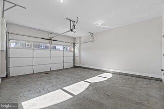 17217 Turnstone Dr in Dumfries, VA - Building Photo - Building Photo