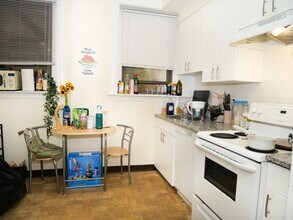 1386 Beacon St in Brookline, MA - Building Photo - Building Photo