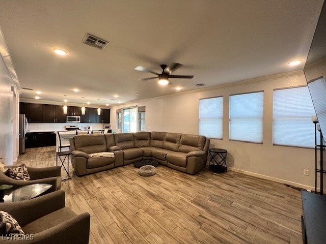 8330 Carabiner Ct in Las Vegas, NV - Building Photo - Building Photo